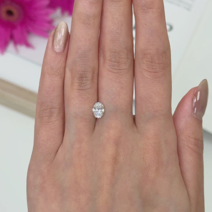 7.5x5.5mm ( DEW 1.2ct) oval crushed ice moissanite