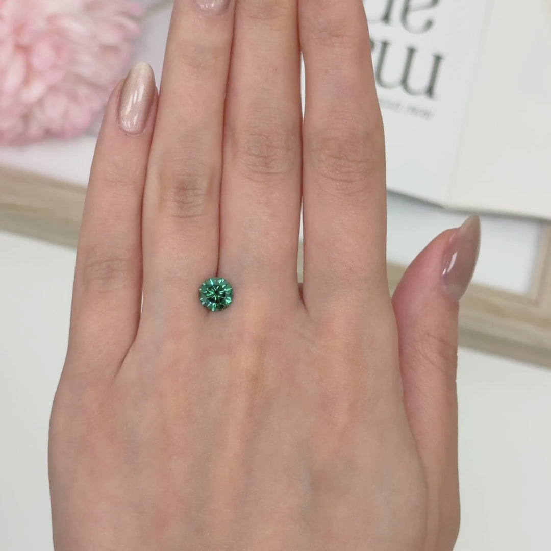 7mm ( DEW 1.2ct) round dark green moissanite