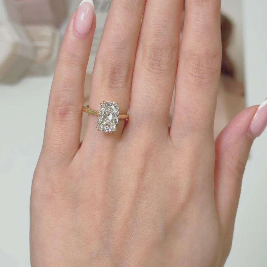 Ready to Ship  4.31ct E/VVS2 Old Mine Cushion  Lab Created Diamond Engagement Ring in 18k Yellow Gold