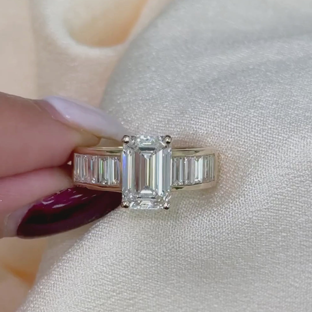 Ready to Ship  Mady 2.81ct Emerald Lab Diamond E/VS1  Engagement Ring in 14K Yellow Gold