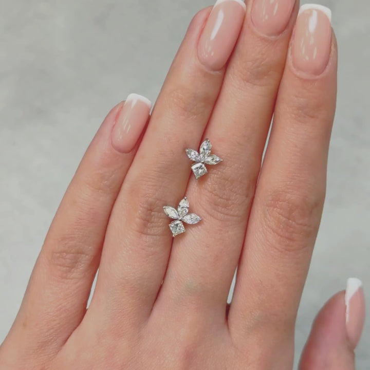 Boucles d'oreilles à tige en or blanc 14 carats avec diamants taille princesse et marquise créés en laboratoire