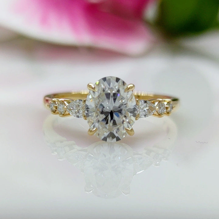 AGI Design Emma Oval Moissanite Engagement Ring