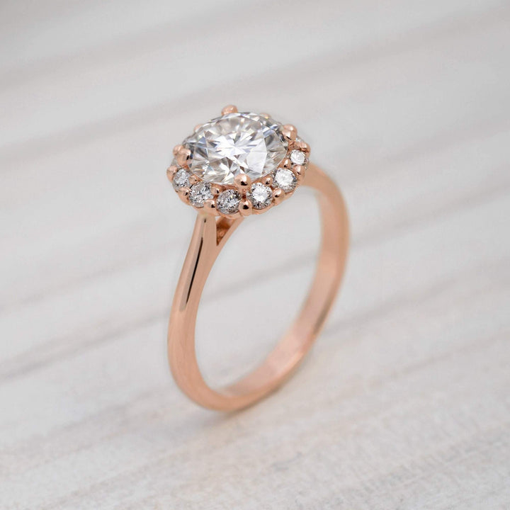 AGIDesignShop Harper Round Premium Moissanite Engagement Ring