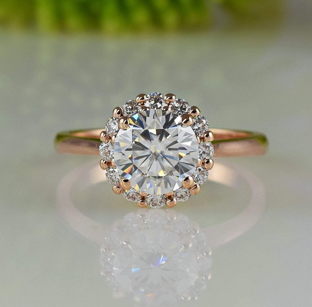 AGIDesignShop Harper Round Premium Moissanite Engagement Ring