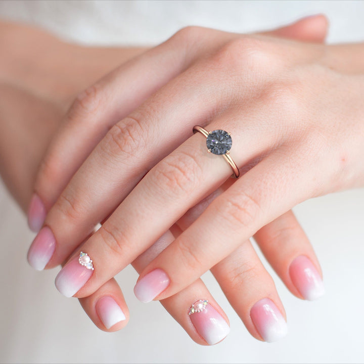 AGI Design Lisa Round Grey Moissanite Engagement Ring
