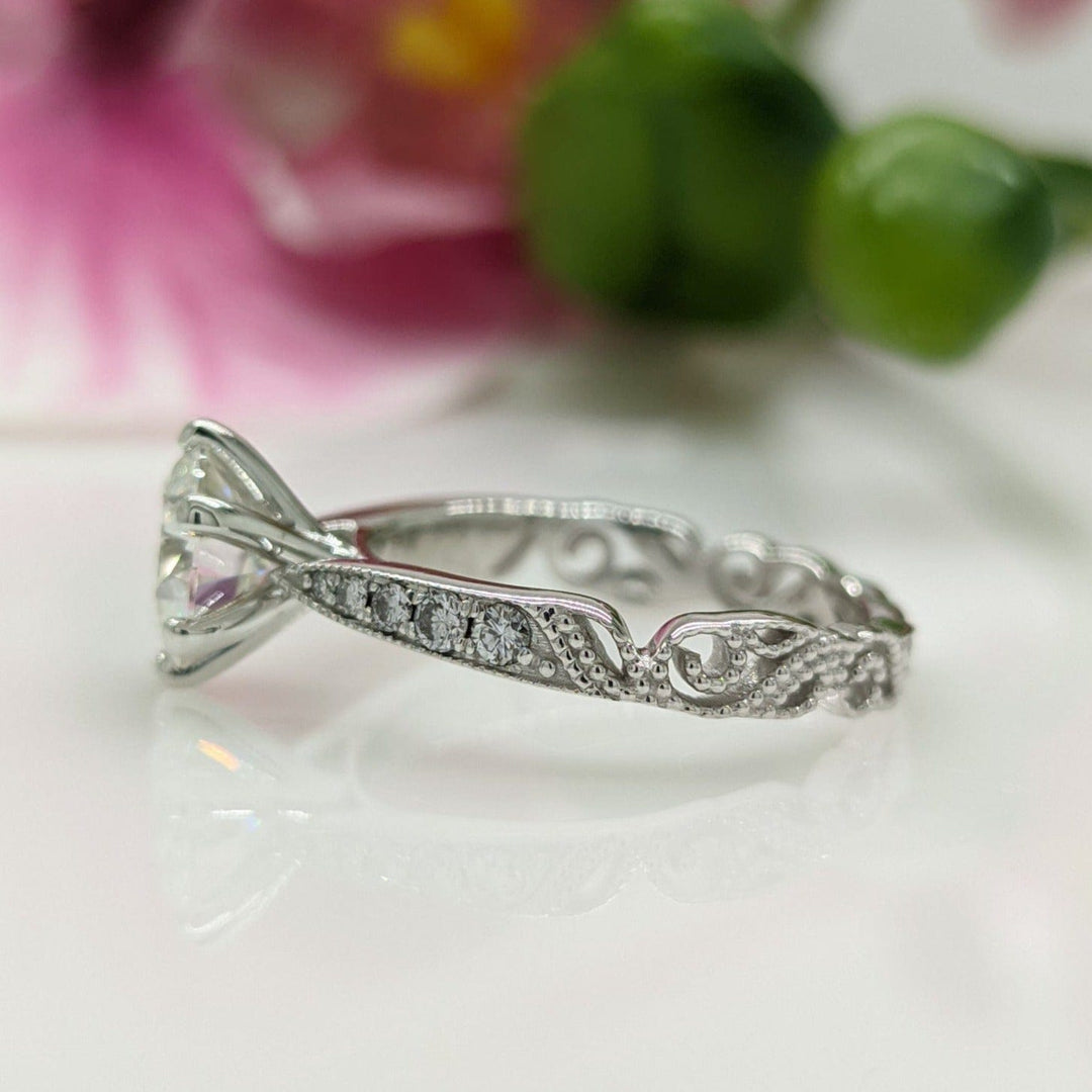 AGIDesignShop Melody Round Moissanite Engagement Ring