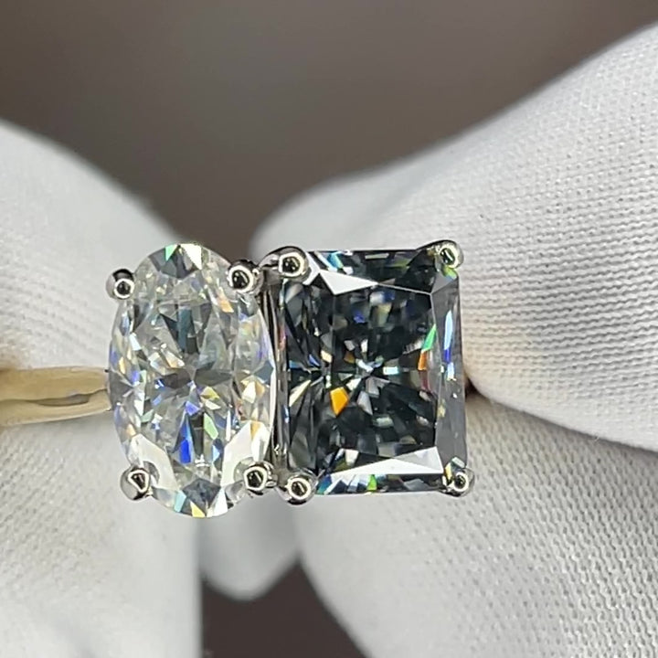 Ready to Ship  2.7ct Grey Radiant And 2.5ct Oval Moissanites Engagement Ring/Two Tone Toi Et Moi Ring